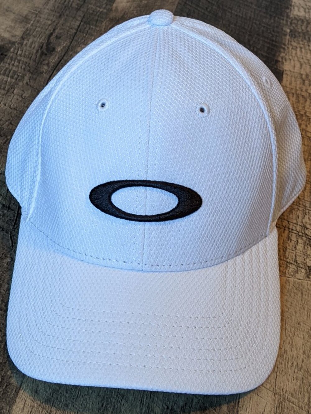 Oakley Hydrolix Hat White Baseball Cap Polyester Strapback Big Logo